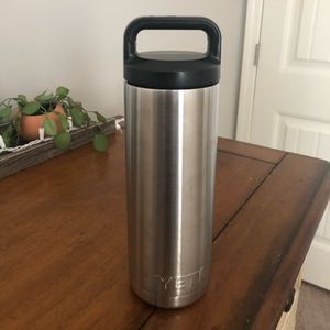 Yeti 18oz Water Bottle